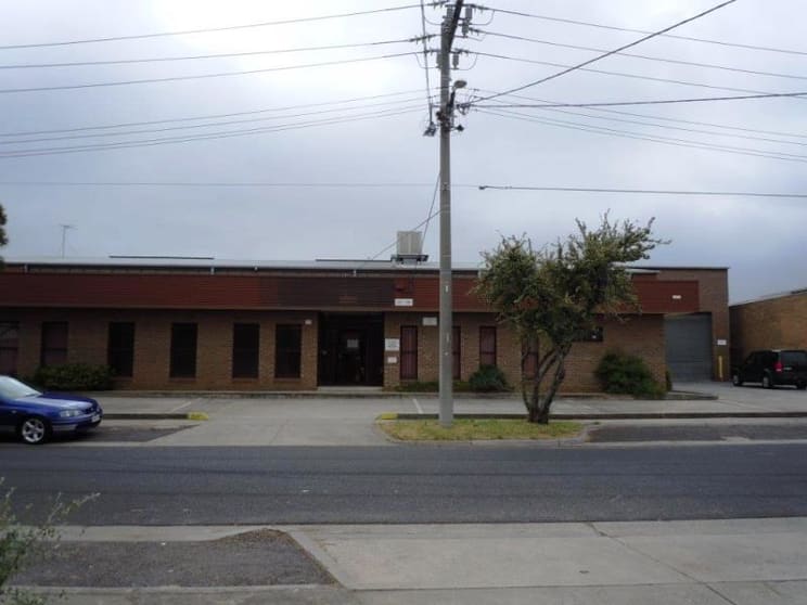 Click to view all images 32-36 Mologa Road Heidelberg West VIC 3081 - Image 2