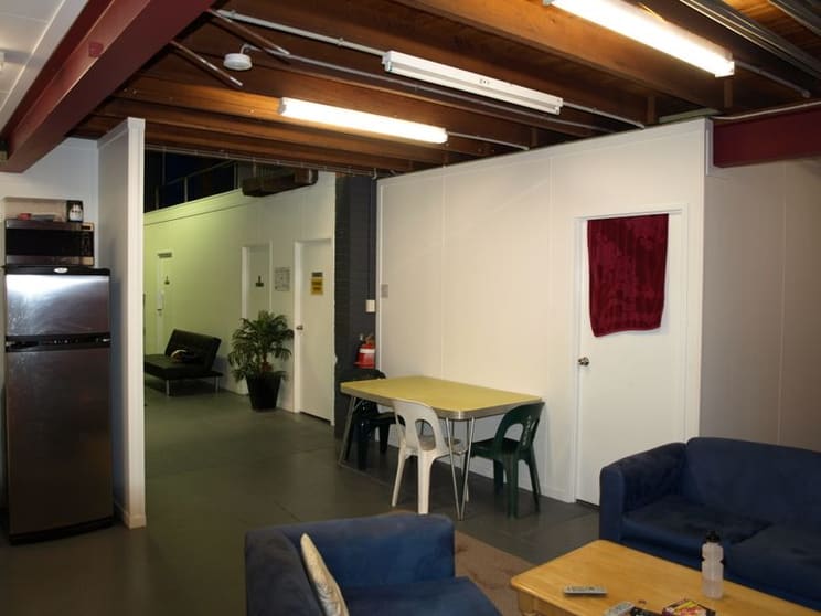 Click to view all images 170 James Street South Toowoomba QLD 4350 - Image 3