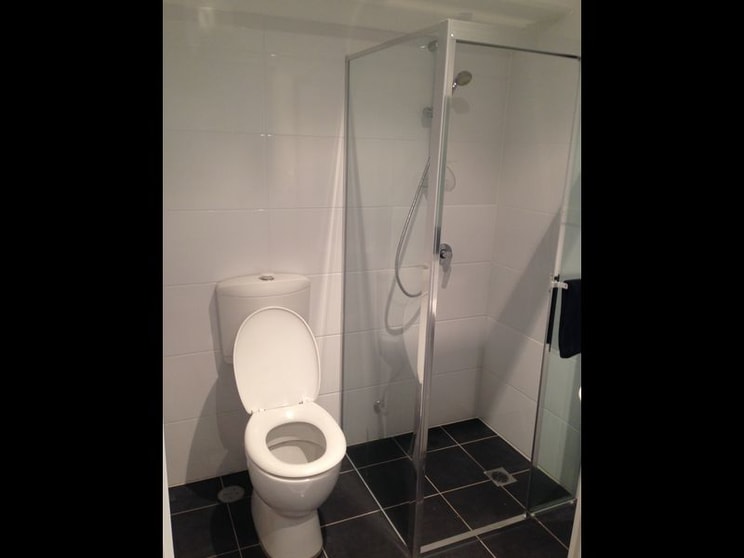 Click to view all images Ground Flo/184 Cope Street Waterloo NSW 2017 - Image 3