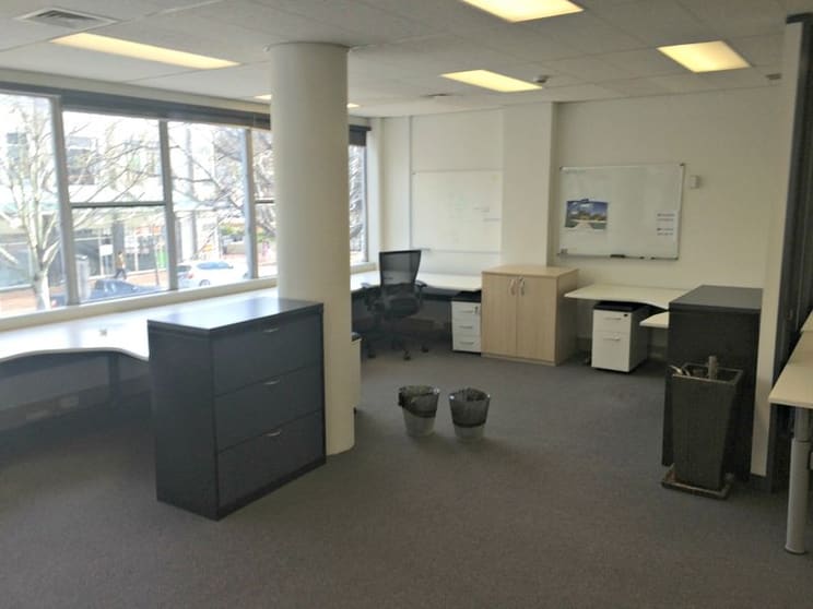 Click to view all images Unit 1 Lvl/2-10 Captain Cook Crescent Griffith ACT 2603 - Image 2