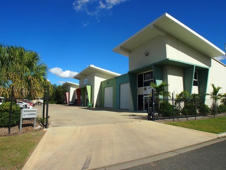 Click to view all images 11 Sturt Street Parkhurst QLD 4702 - Image 1