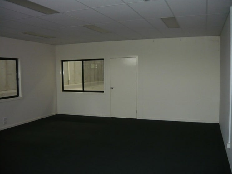 Click to view all images Factory 4/11 Bryants Road Dandenong VIC 3175 - Image 2