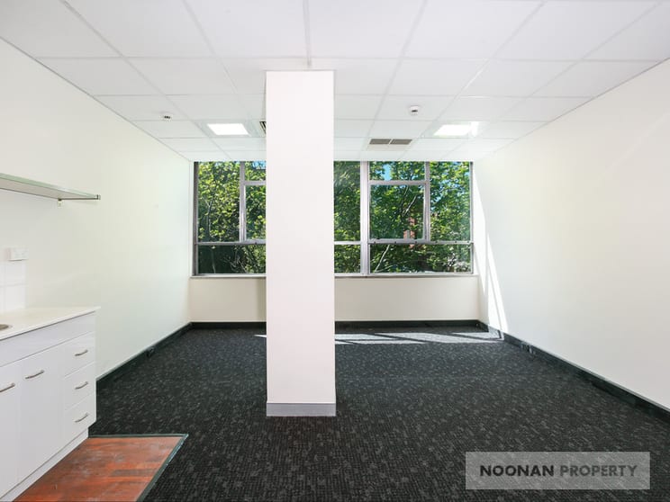 Click to view all images 229 Macquarie Street Sydney NSW 2000 - Image 3