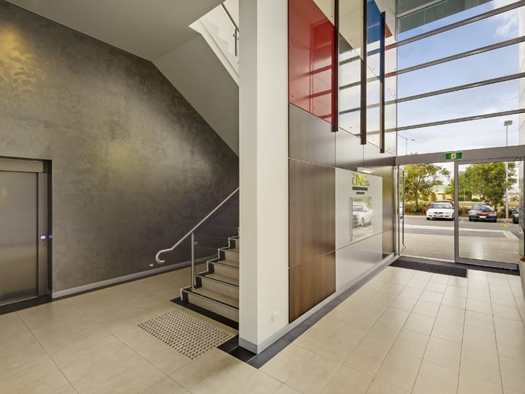 Click to view all images 795 Plenty Road South Morang VIC 3752 - Image 3