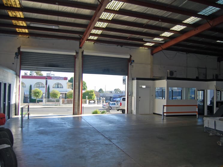 Click to view all images 44 High Street Preston VIC 3072 - Image 2