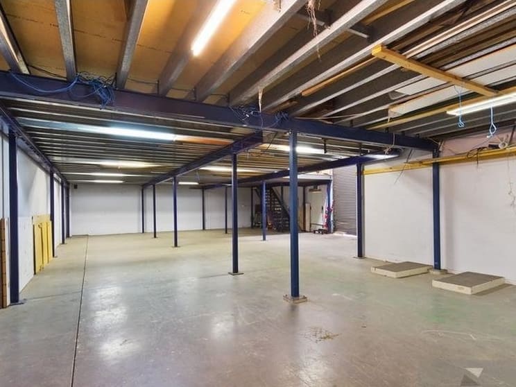 Click to view all images 7/81-83 Station Road Seven Hills NSW 2147 - Image 3