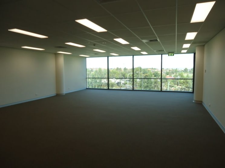 Click to view all images 2.06/14-16 Lexington Drive Bella Vista NSW 2153 - Image 3