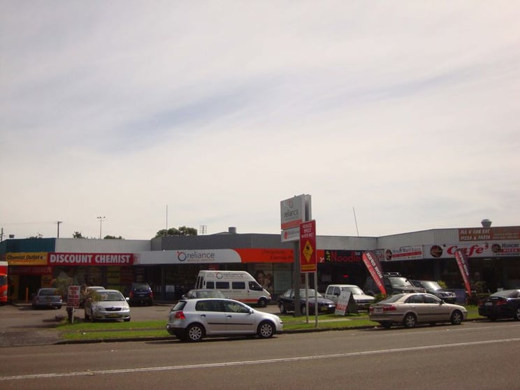 Click to view all images Shop 2/UNIT 3/470 Pacific Highway Wyoming NSW 2250 - Image 1