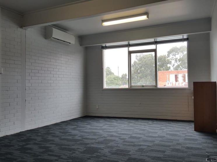 Click to view all images 6-8 Hamilton Place Mount Waverley VIC 3149 - Image 2