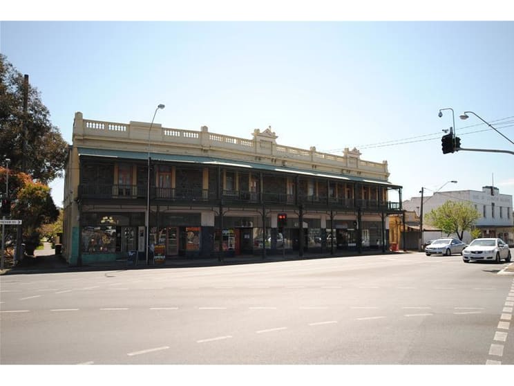 Click to view all images Shop 3, 1 Payneham Road College Park SA 5069 - Image 1