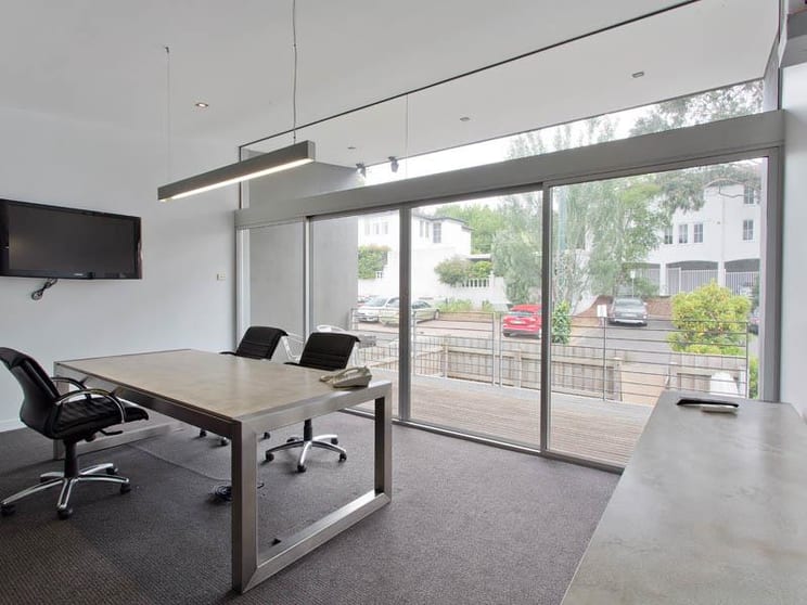 Click to view all images 205 Canterbury Road Canterbury VIC 3126 - Image 3