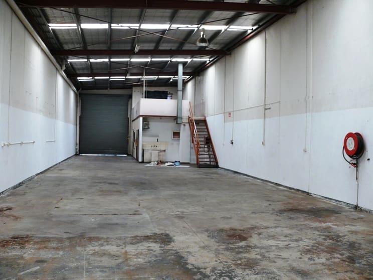 Click to view all images 44 Vernon Avenue Heidelberg West VIC 3081 - Image 3