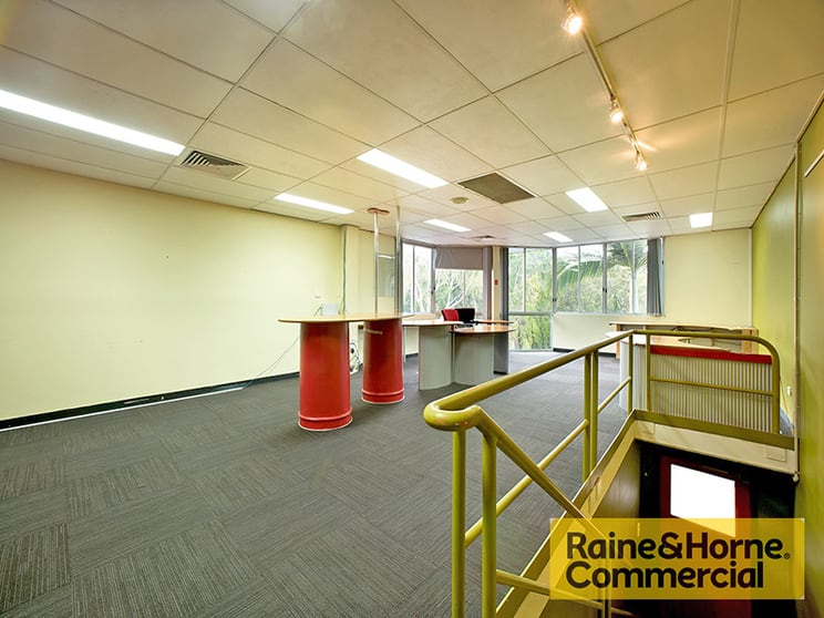 Click to view all images 10a/49 Butterfield Street Herston QLD 4006 - Image 2