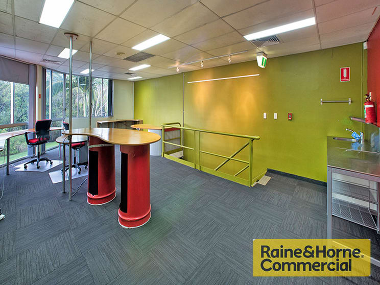 Click to view all images 10a/49 Butterfield Street Herston QLD 4006 - Image 3