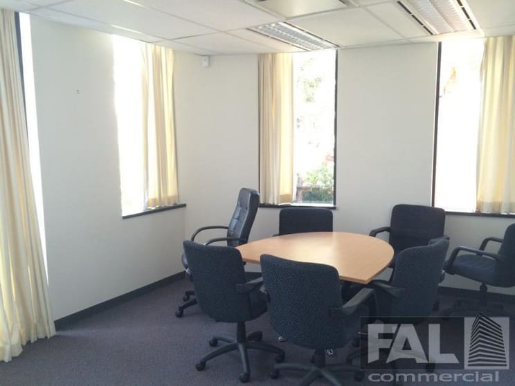 Click to view all images Toowong QLD 4066 - Image 3