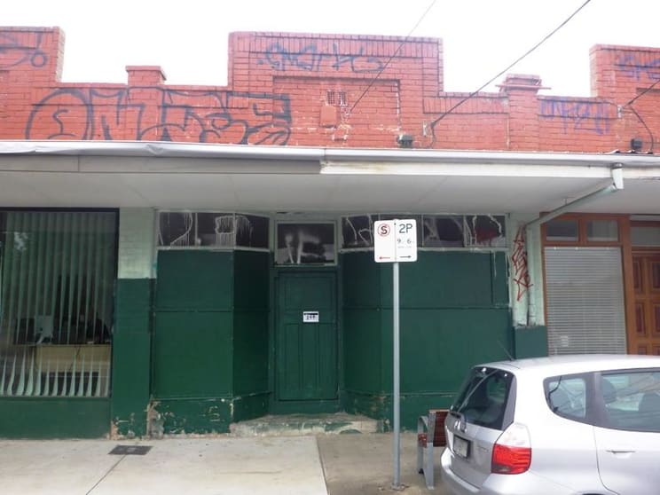 Click to view all images 144 Wingrove Street Fairfield VIC 3078 - Image 2