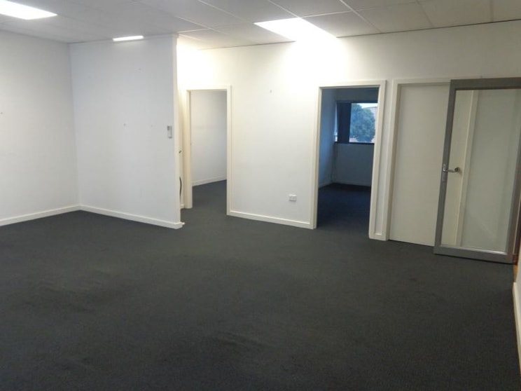 Click to view all images 3/60 West Terrace Adelaide SA 5000 - Image 3