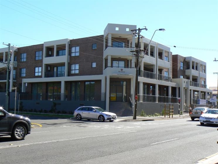Click to view all images 4/51-59 Princes Hwy Fairy Meadow NSW 2519 - Image 1