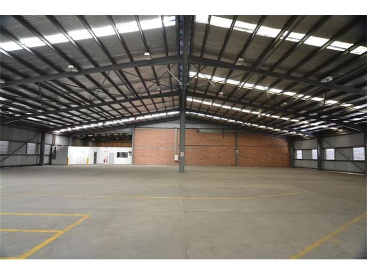 Click to view all images 38 Clyde Street Hamilton North NSW 2292 - Image 2
