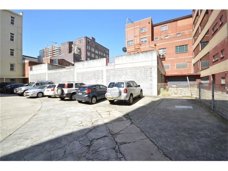 Click to view all images (Level 1)/14 Watt Street Newcastle NSW 2300 - Image 3