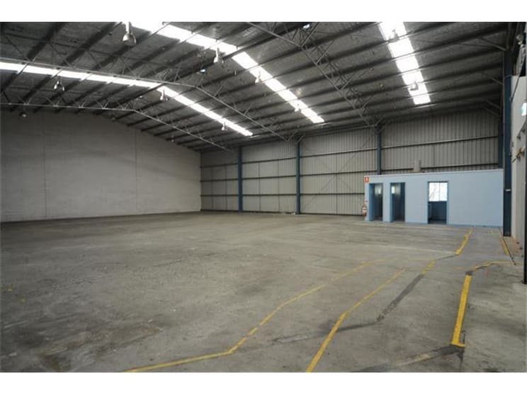 Click to view all images Unit 3a/12 Belford Place Cardiff NSW 2285 - Image 1