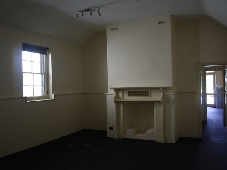 Click to view all images 3/14 Albyn Terrace Strathalbyn SA 5255 - Image 2