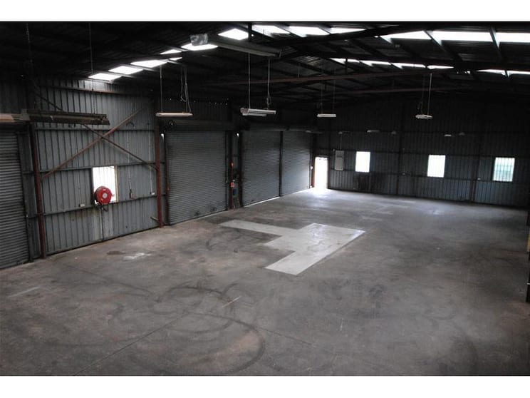 Click to view all images 34-36 Pope Street Beverley SA 5009 - Image 2