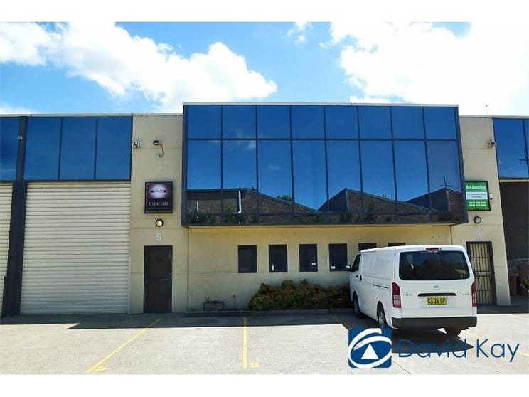 Click to view all images 5/22-24 Norman Street Peakhurst NSW 2210 - Image 1