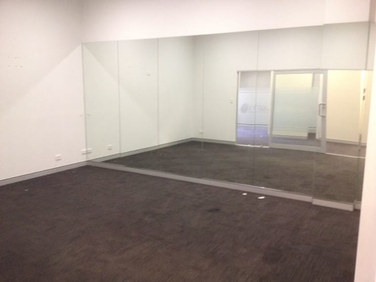 3/UNIT 2/470 Pacific Highway Wyoming NSW 2250 - Image 2