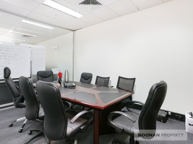 Click to view all images 84 Pitt Street Sydney NSW 2000 - Image 3