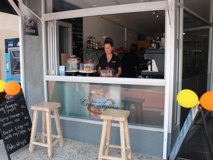 Click to view all images Shop/666D Pittwater Road Brookvale NSW 2100 - Image 2