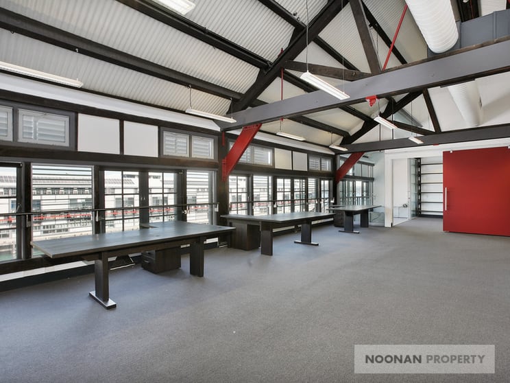Click to view all images 13 Hickson Road Sydney NSW 2000 - Image 2