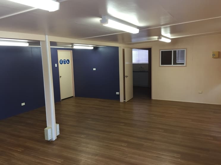 Click to view all images 5 Dalrymple Drive Gladstone QLD 4680 - Image 3