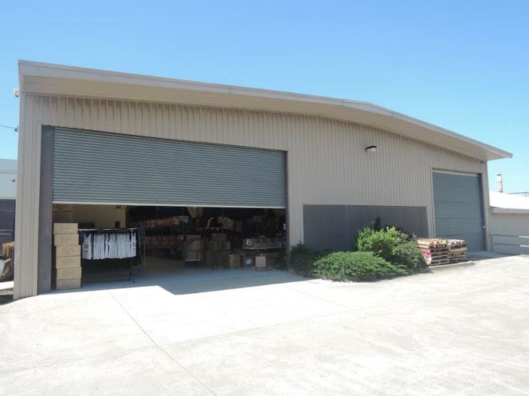 Click to view all images 17-21 Raglan Street Preston VIC 3072 - Image 2