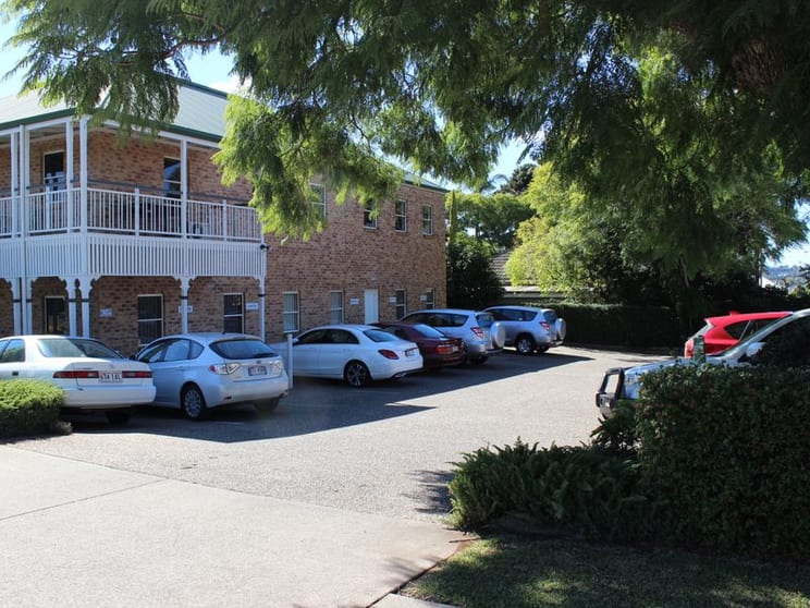 Click to view all images 214 Herries Street Toowoomba City QLD 4350 - Image 2