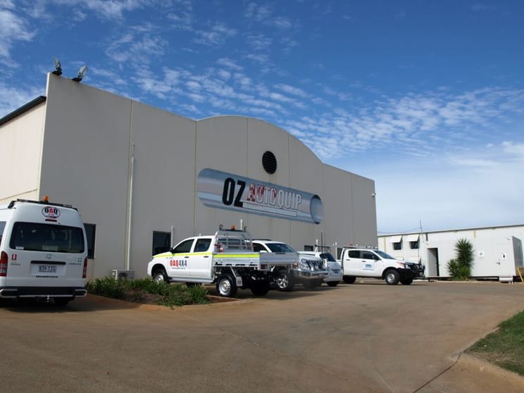 Click to view all images 13 Molloy Street Toowoomba QLD 4350 - Image 2