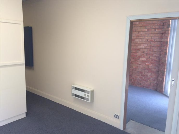 Click to view all images 101a Ninth Street Mildura VIC 3500 - Image 3