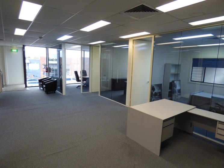 Click to view all images 73 Sarton Road Clayton VIC 3168 - Image 3