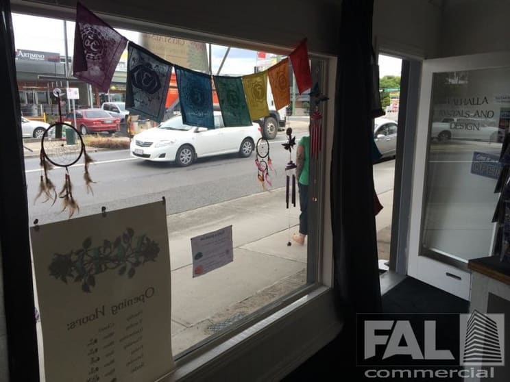 Click to view all images Shop/314a Oxley Rd Graceville QLD 4075 - Image 3