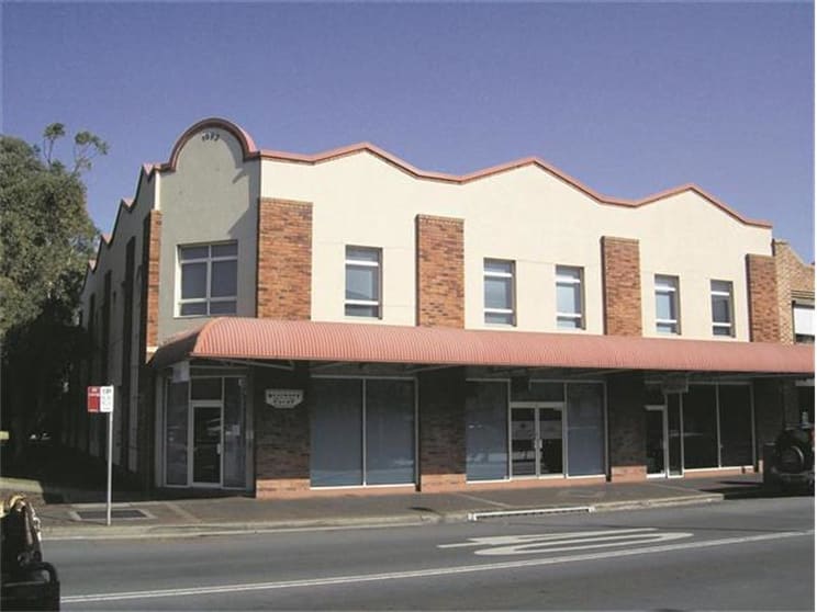 Click to view all images 24 Beaumont Street Hamilton NSW 2303 - Image 1