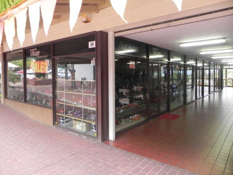 Click to view all images Shops 7 and 8 Central Court SC Kalamunda WA 6076 - Image 2