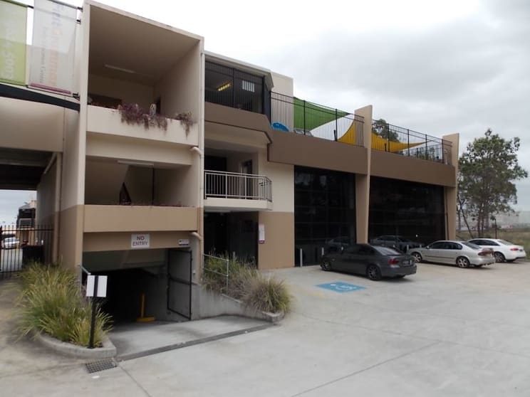 Click to view all images Seven Hills NSW 2147 - Image 2