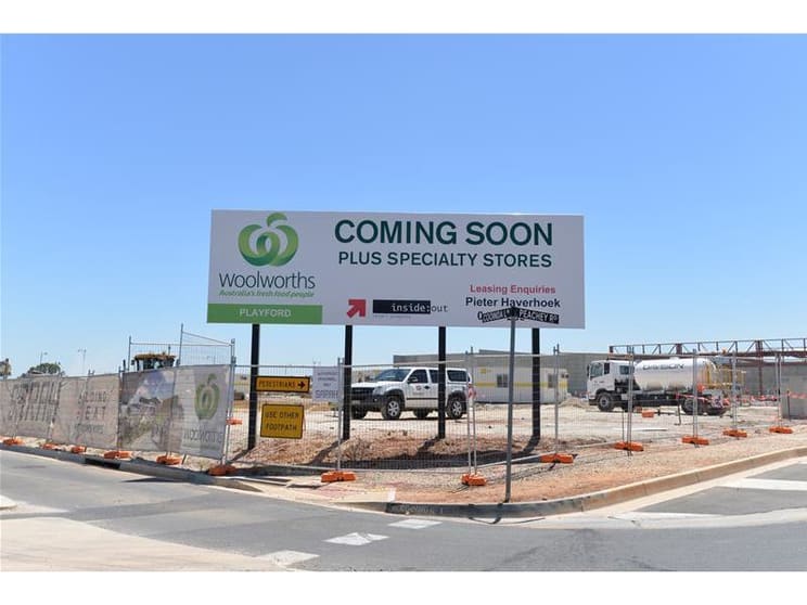 Click to view all images Cnr Curtis Road & Peachey Road Munno Para West SA 5115 - Image 2