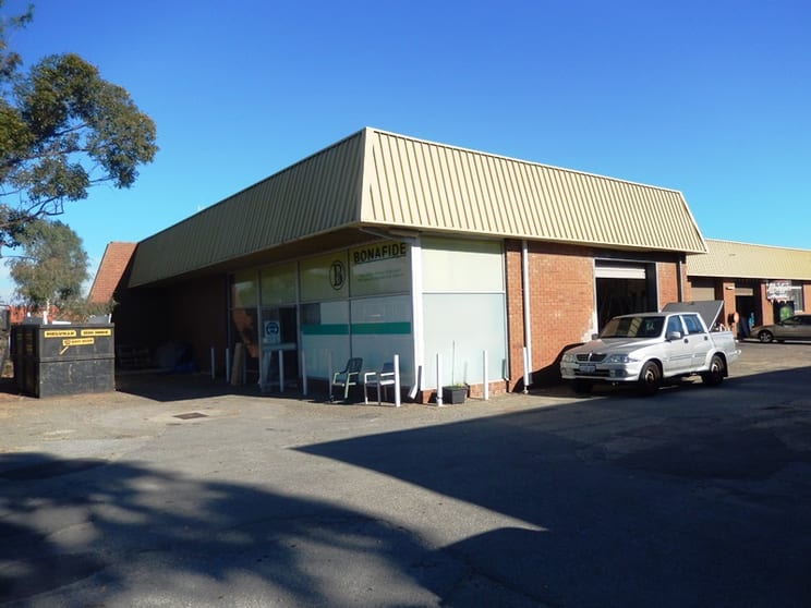 Click to view all images Unit 8 //173 Bank Street East Victoria Park WA 6101 - Image 1