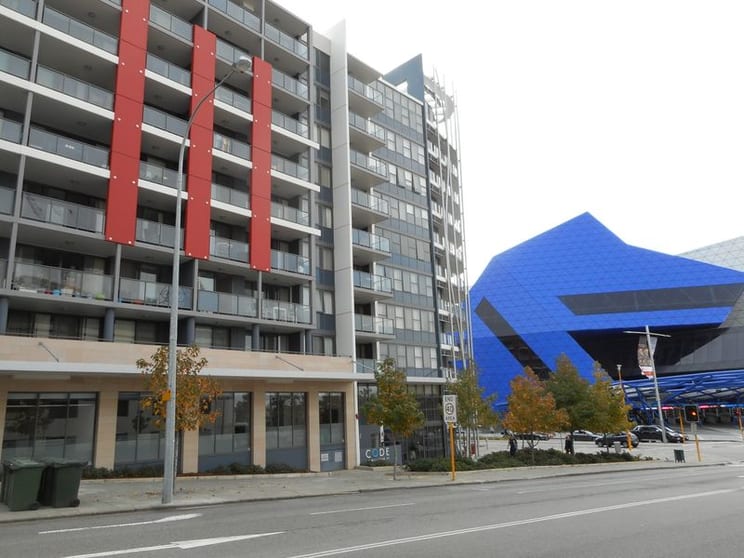 Click to view all images 4/69 Milligan Street Perth WA 6000 - Image 2