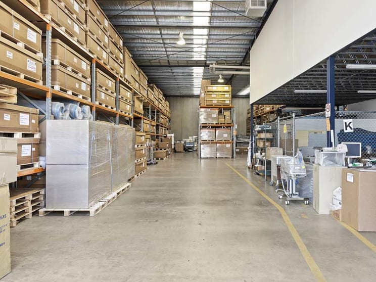 Click to view all images 1 & 2/56 Norcal Road Nunawading VIC 3131 - Image 3