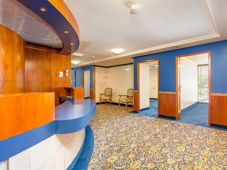 Click to view all images 222 Evans Road Salisbury QLD 4107 - Image 2