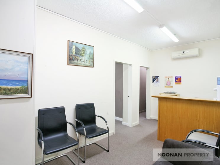 Click to view all images 195 Macquarie Street Sydney NSW 2000 - Image 2