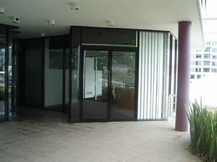 Click to view all images 470 Upper Roma Street Milton QLD 4064 - Image 2
