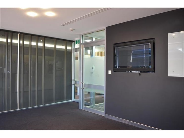 Click to view all images (Unit 3)/20-22 Church Street Maitland NSW 2320 - Image 2